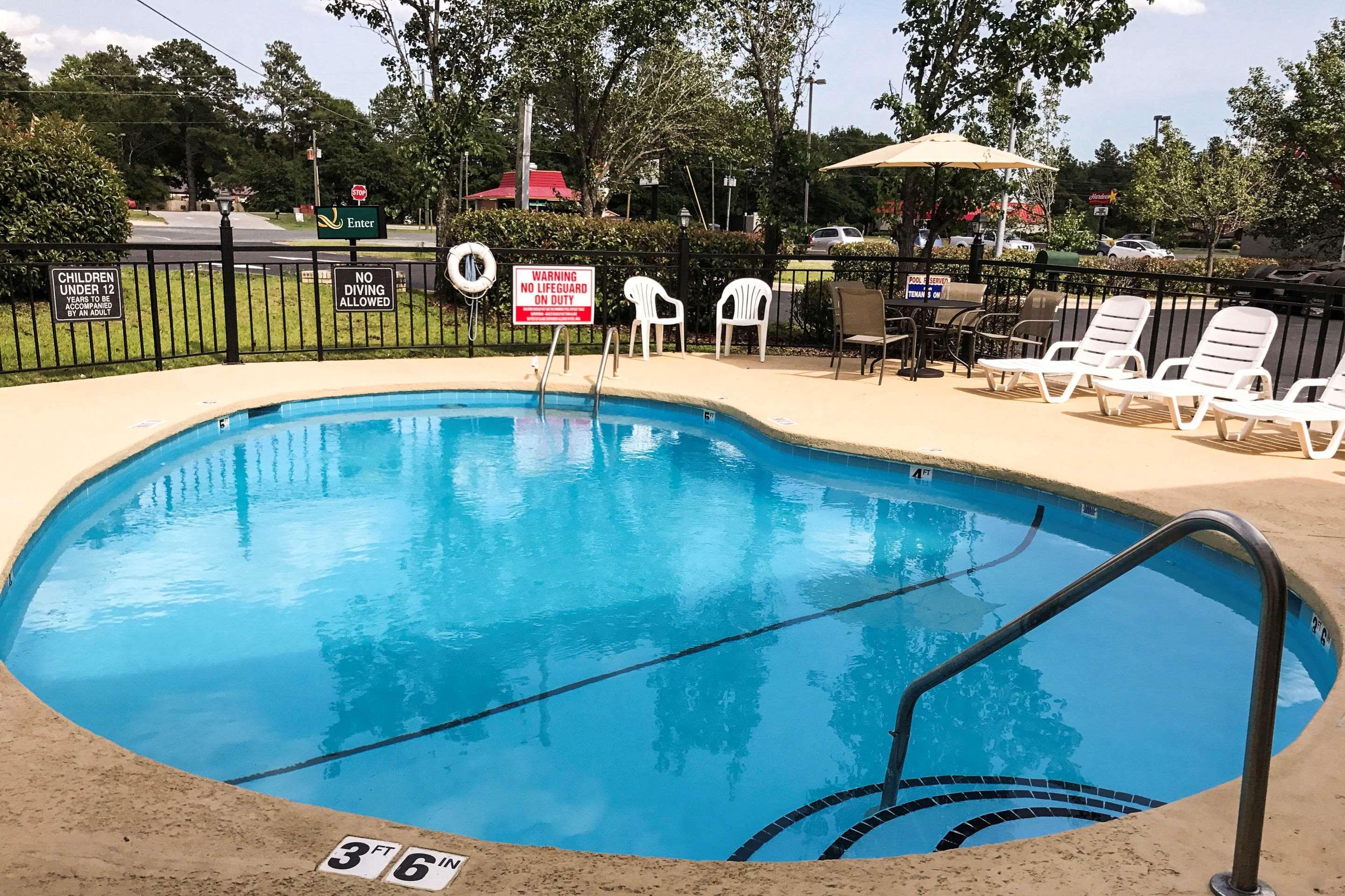 凯艺酒店 Raeford 外观 照片